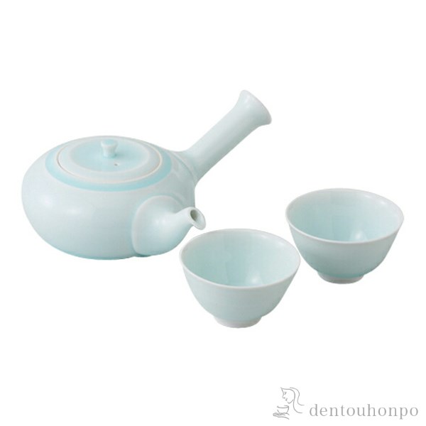 一服茶器 青磁 湯呑2個・急須1個セット≪在庫確認後、10~14営業日程で出荷≫ ( 母の日 プレゼント 初任給 酒器 日本酒 冷酒 プレゼント 人気 波佐見焼 )