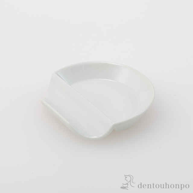 ハンゲツ smart 豆小皿 白 ５個セット≪在庫確認後、10~14営業日程で出荷≫ ( 初任給 プレゼント 母の日 プレート 醤油皿 豆皿 和食 洋食 波佐見焼 )