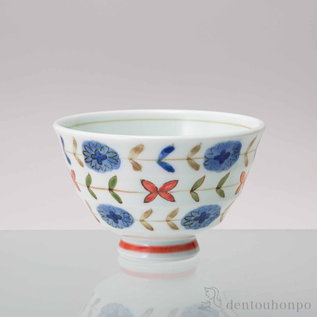 ブルーメ 軽量飯碗 赤 小≪在庫確認後、10~14営業日程で出荷≫ ( ごはん 白ご飯 お茶碗 飯碗 おすすめ 波佐見焼 )