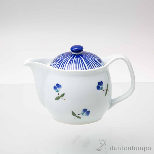 【送料無料】風花 SSポットU 青≪在庫確認後、10~14営業日程で出荷≫ ( 紅茶 ハーブティー 日本茶 ティーライフ 人気 波佐見焼 )