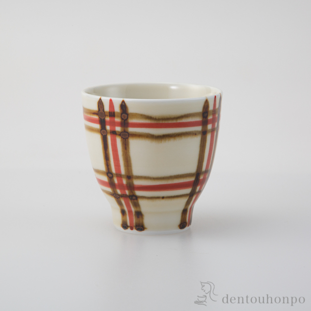 【送料無料】色格子 湯呑 赤 ３個セット≪在庫確認後、10~14営業日程で出荷≫ ( ごはん 白ご飯 お茶碗 飯碗 おすすめ 波佐見焼 )