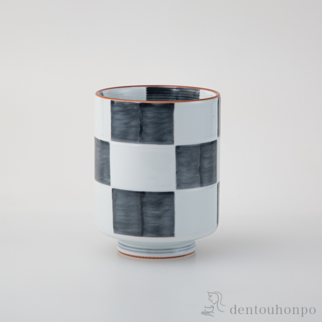 グレー市松 湯呑 特大 ３個セット≪在庫確認後、10~14営業日程で出荷≫ ( 湯のみ ゆのみ 湯飲み カップ プレゼント 波佐見焼 )