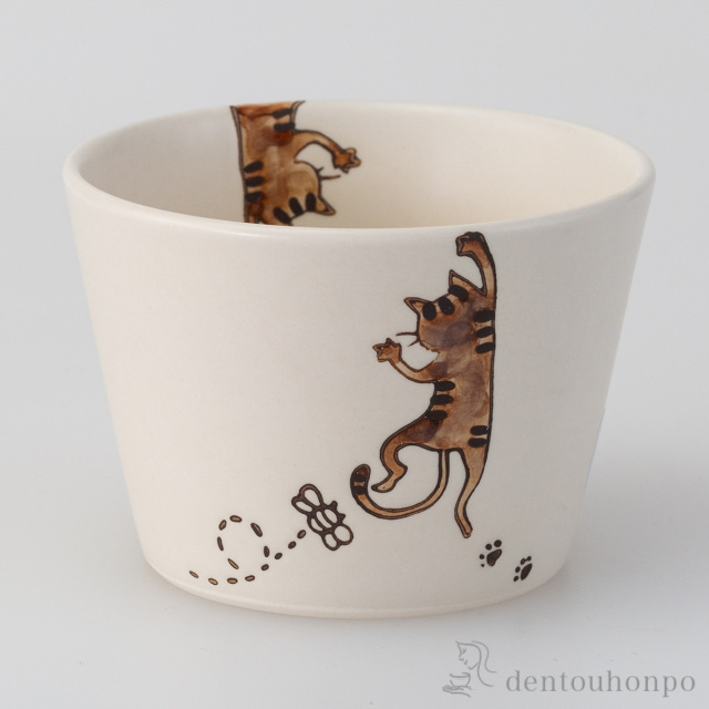 neko カップ 茶 3個セット≪在庫確認後、7営業日程で出荷≫ ( 猫 ネコ 猫モチーフ フリーカップ グラス 波佐見焼 )