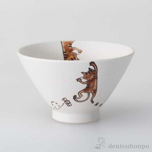 neko Rボウル 茶≪在庫確認後、7営業日程で出荷≫ ( 猫 ネコ ボール bowl 猫モチーフ 波佐見焼 )