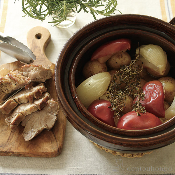 テレビで紹介されました】 【送料無料】 ロースト土鍋 （2～3人