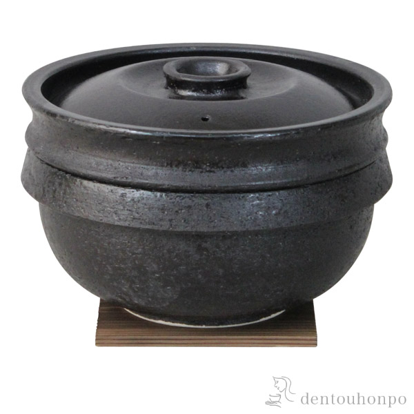 【送料無料】陶珍 かまど「極」 レンジ炊飯 二合炊き レシピ・木敷板付≪注文後に商品取り寄せ、後日納期連絡致します≫ ( 長谷園 おしゃれ 2合 長谷園 電子レンジ 炊飯 ごはん鍋 伊賀焼 )