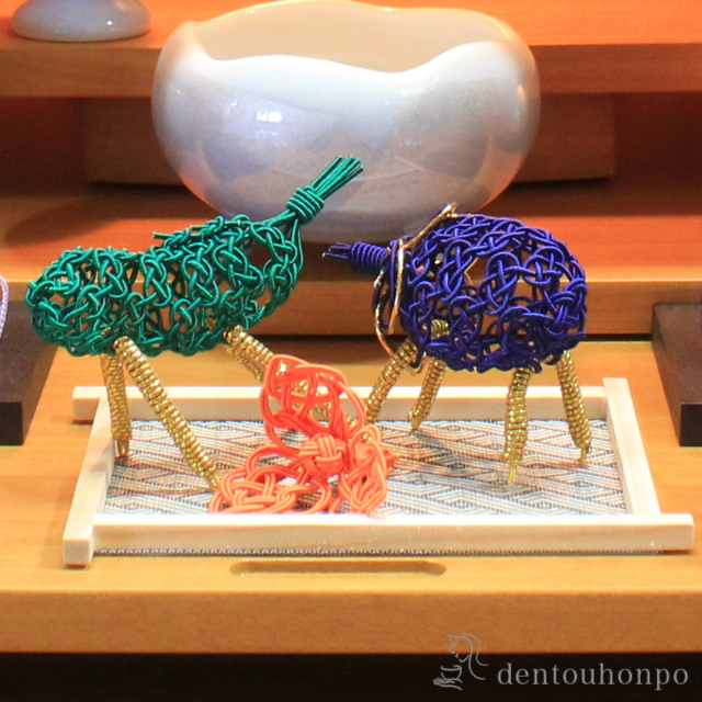 肥松　の茶器入れ　飾りおぼん 肥松 の茶器入れ 飾りおぼん 有)クラフト・アリオカ】肥松