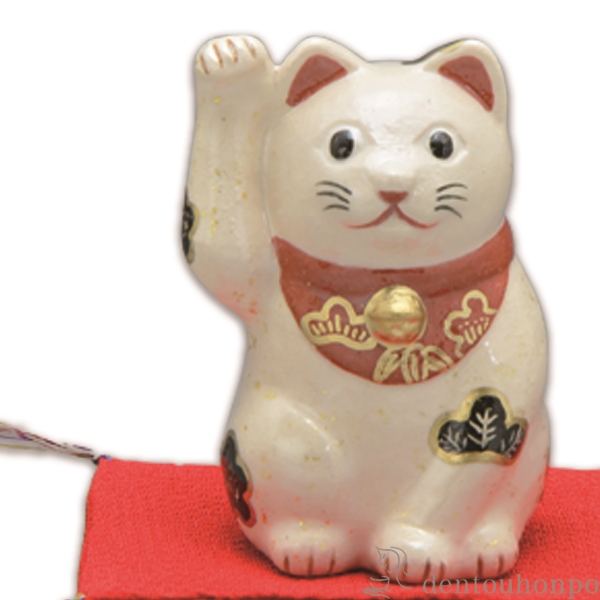 送料無料】 楽置物 招き猫・松竹梅 白 敷物付 / 初任給 プレゼント 父