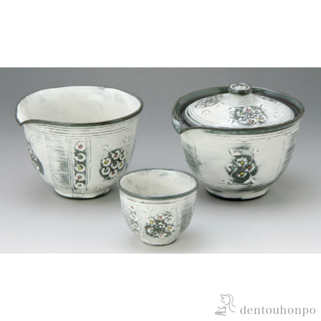 【送料無料】小茶器揃 彩三島 宝瓶1個・湯ざまし1個・碗5個セット≪在庫確認後、1~3営業日で出荷≫ ( 名入れ有料 母の日 プレゼント 初任給 茶器セット 急須 湯呑み 日本茶 中国茶 清水焼 京焼 )