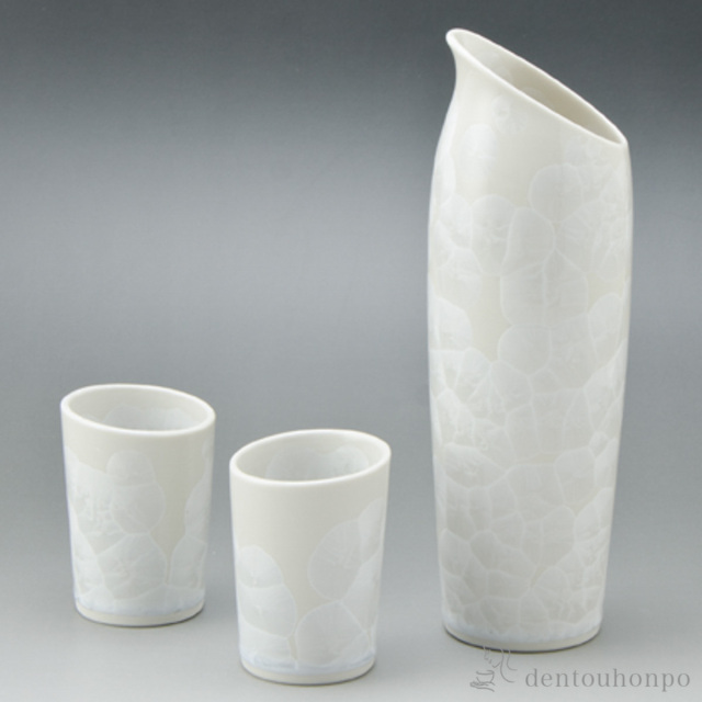 【送料無料】一太刀 酒器セット 花結晶 白≪在庫確認後、1~3営業日で出荷≫ ( 酒器 日本酒 冷酒 プレゼント 人気 清水焼 京焼 )