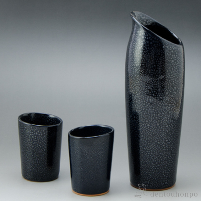【送料無料】一太刀 酒器セット 油滴天目 黒≪在庫確認後、1~3営業日で出荷≫ ( 酒器 日本酒 冷酒 プレゼント 人気 清水焼 京焼 )