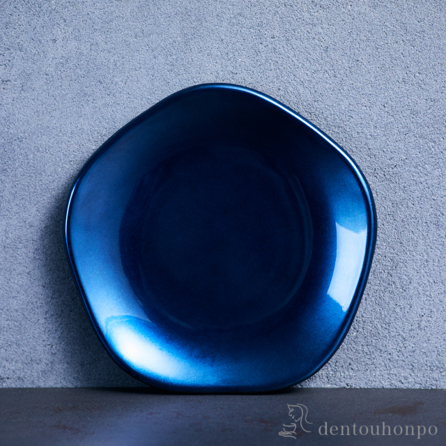 【送料無料】KAGA SHIKISAI FLOWER PLATE DEEP BLUE≪在庫確認後、1~3営業日で出荷≫ ( 箔一 退職祝い 定年 プレート 醤油皿 豆皿 和食 洋食 金沢金箔 )