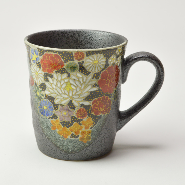 新品未使用箱つき　九谷焼　花詰　ペアマグカップ ペアマグカップ 花詰 / プレゼント デザイン マグ オリジナル