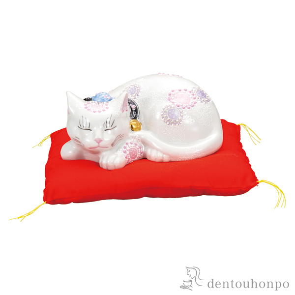 【送料無料】眠り猫 花むらさき 6号 布団付≪在庫確認後、通常即日で出荷≫ ( 木札名入れ有料 置物 幸運 開運 まねきねこ 風水 九谷焼 )