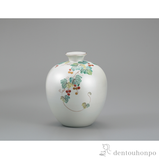 葉とブドウの彫刻 花瓶 【送料無料】花瓶 野ぶどう 6.5号≪在庫確認