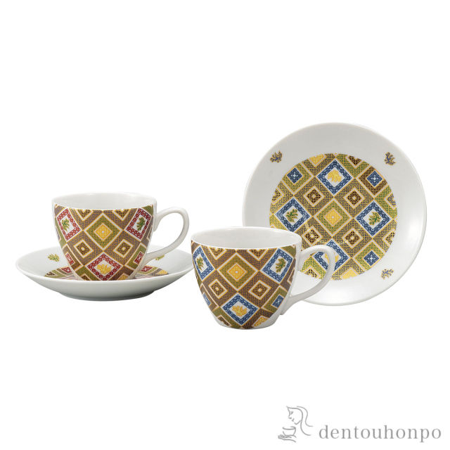 【送料無料】ペアコーヒー 金彩石畳≪在庫確認後、通常即日で出荷≫ ( セット ソーサー ティーカップ 美味しい おすすめ 九谷焼 )