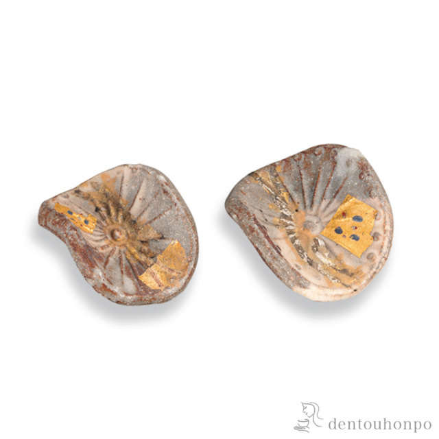 箸置 金箔梅 ペア≪在庫確認後、1~3営業日で出荷≫ ( ギフトセット 結婚祝い 箸休め はしおき おしゃれ 九谷焼 )