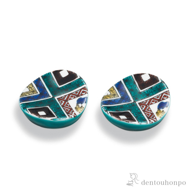 【送料無料】丸箸置 石畳の図 ペア≪在庫確認後、1~3営業日で出荷≫ ( ギフトセット 結婚祝い 箸休め はしおき おしゃれ 九谷焼 )