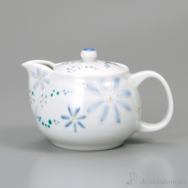 ポット急須 色絵花文 紺 茶こし付≪在庫確認後、1~3営業日で出荷≫ ( ティーポット お茶 煎茶 日本茶 おすすめ 九谷焼 )