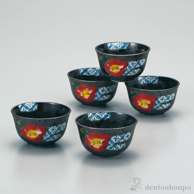 【送料無料】汲出揃 黒紬山茶花 5客セット≪在庫確認後、1~3営業日で出荷≫ ( 茶器セット 急須 湯呑み 日本茶 中国茶 九谷焼 )