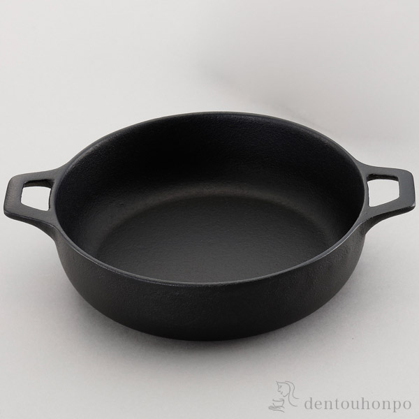 【送料無料】すき焼鍋 IH対応 15cm≪在庫確認後、7営業日程で出荷≫ ( 岩鋳 なべ 鉄鍋 鉄分補給 正規品 南部鉄器 )