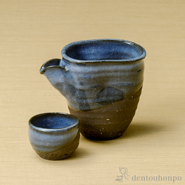 酒器セット 紺碧 注器1個／ぐい呑2個セット≪2週間程で出荷予定≫ ( へちもん 父の日 プレゼント 初任給 酒器 日本酒 冷酒 プレゼント 人気 信楽焼 )