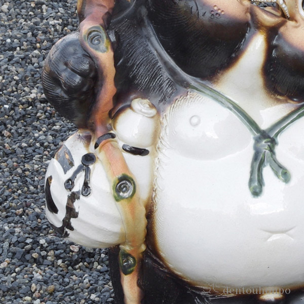 送料無料】 福ひねり狸 20号 / 置物 幸運 風水 縁起物 人気 信楽焼