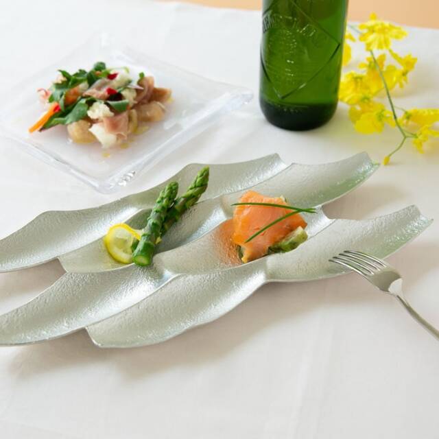 【送料無料】平皿 Sasa L≪在庫確認後、10~14営業日程で出荷予定≫ ( 能作 盛皿 プレート テーブルウェア 食器 パーティー 高岡銅器 )