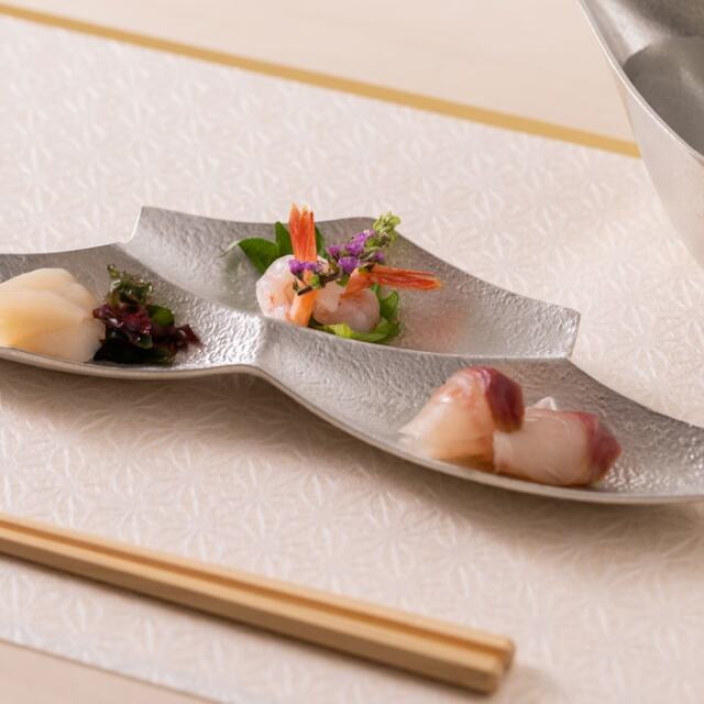 平皿 Sasa S≪在庫確認後、21営業日程で出荷≫ ( 能作 母の日 プレゼント 初任給 プレート 醤油皿 豆皿 和食 洋食 高岡銅器 )