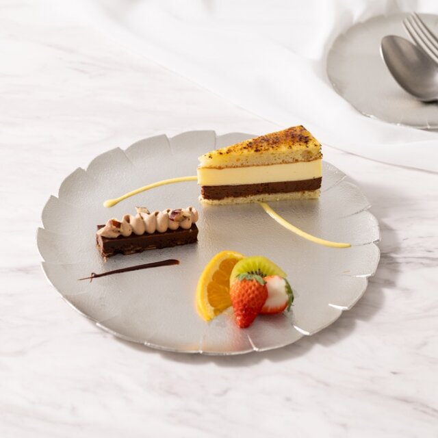 【送料無料】大皿 Edge L≪在庫確認後、10~14営業日程で出荷予定≫ ( 能作 盛皿 プレート テーブルウェア 食器 パーティー 高岡銅器 )