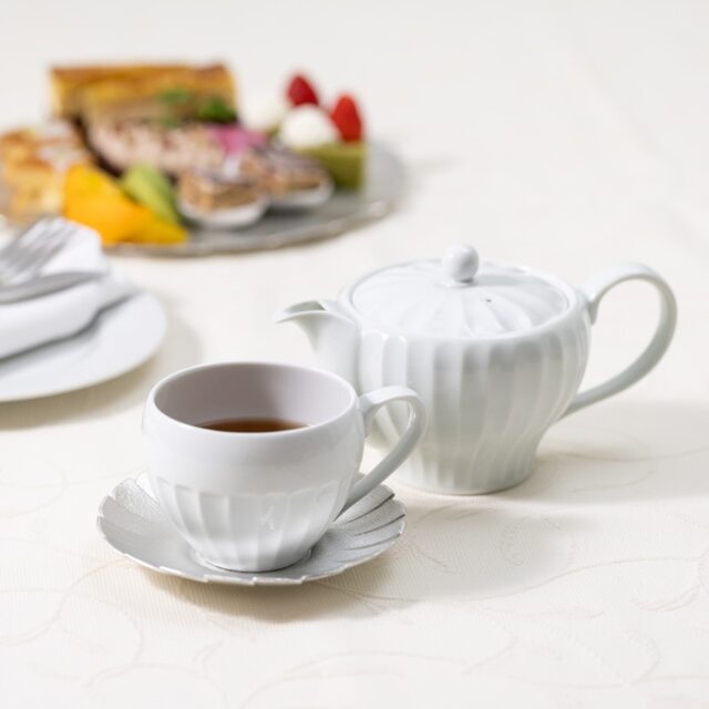 【送料無料】ティーセット Edge ポット1個・カップ1個・ソーサー1個≪在庫確認後、10~14営業日程で出荷予定≫ ( 能作 セット ソーサー ティーカップ 美味しい おすすめ 高岡銅器 )