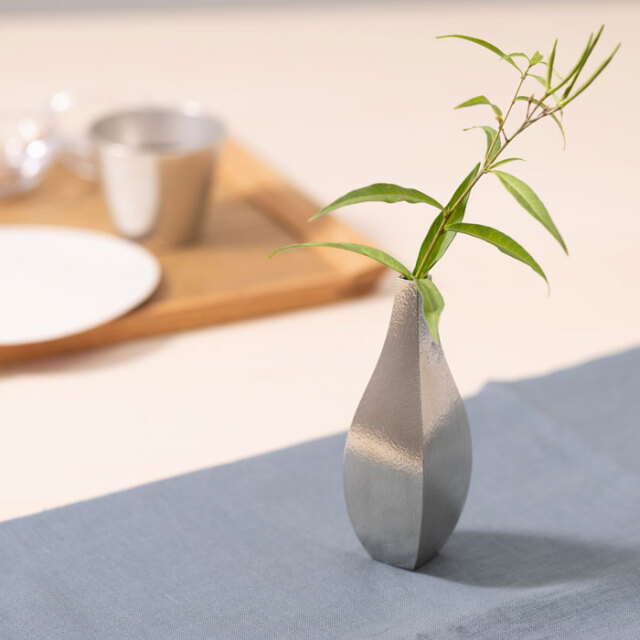 花瓶 四器 / 能作 ガラス フラワーベース 花器 一輪挿し おすすめ 高岡