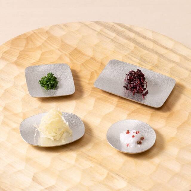 【送料無料】まいにち 豆皿セット 小 角長皿1個・角皿1個・丸皿1個・丸長皿1個≪在庫確認後、10~14営業日程で出荷予定≫ ( 能作 プレート 醤油皿 豆皿 和食 洋食 高岡銅器 )