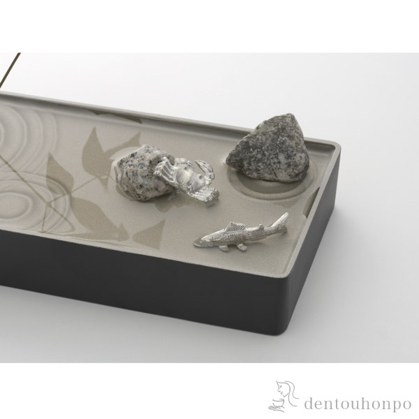 雫影用アクセサリー 鮎　蟹　天然石（２つ） 4≪在庫確認後、1~3営業日で出荷≫ ( 木札名入れ有料 置物 幸運 風水 縁起物 人気 高岡銅器 )