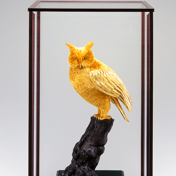 送料無料】 純金 シマフクロウ B 400g / 光則（金工芸） 高級