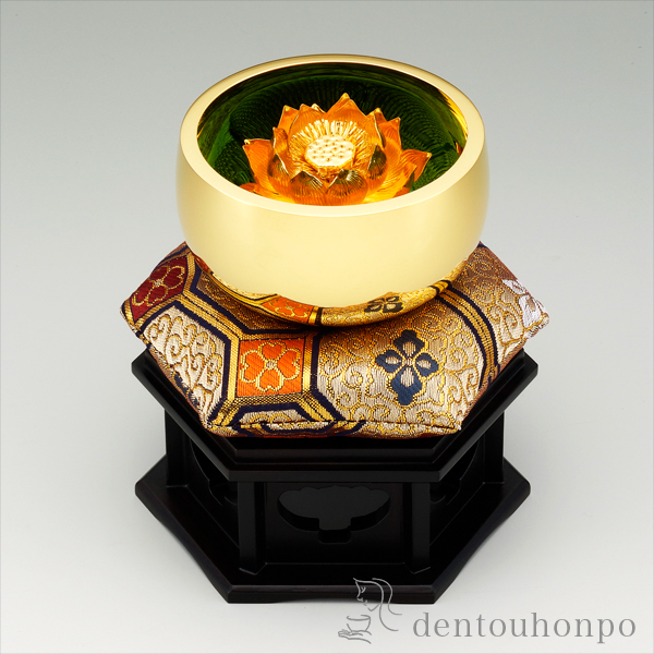 送料無料】 純金 蓮飾り 2寸・40g / 光則（金工芸） お寺 仏壇