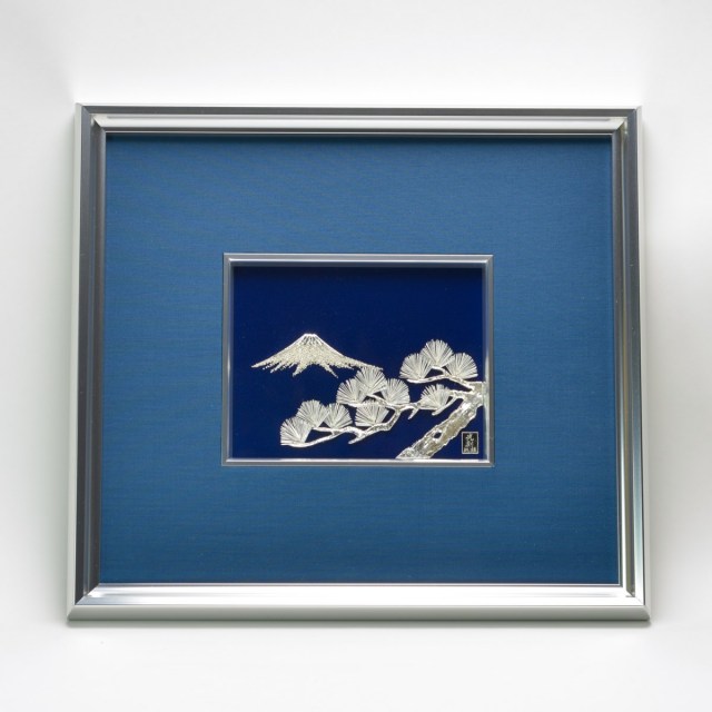 【送料無料】銀製 貴金属画 富士に松 B 2号≪約半年で出荷予定≫ ( 光則（銀工芸） 額縁 飾り フレーム アートレリーフ アートパネル 東京銀器（銀工芸） )