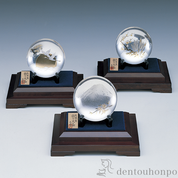 送料無料】 純銀 飾り大盃 日の出鶴 E 3.0号・63g / 光則（銀工芸