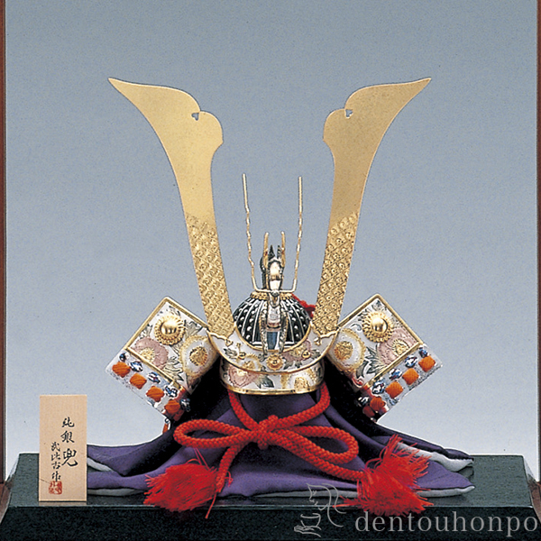 送料無料】 銀製 兜 龍 170g / 武比古 退職祝い プレゼント 五月人形 
