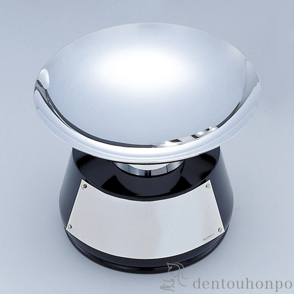 【送料無料】純銀 銀盃 木台付 89g≪在庫確認後、10~14営業日程で出荷予定≫ ( 高級 コレクション 美術品 工芸品 伝統 東京銀器（銀工芸） )