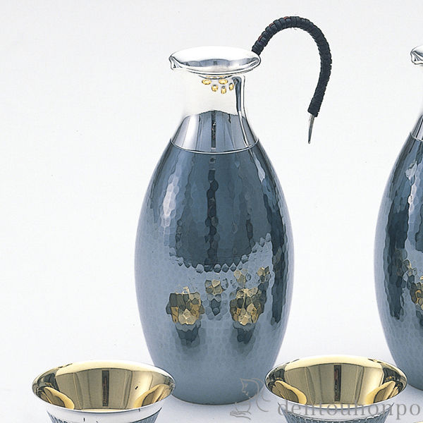 送料無料】 銀製 酒器揃 鎚目 2×5 A / 酒器 日本酒 冷酒 プレゼント