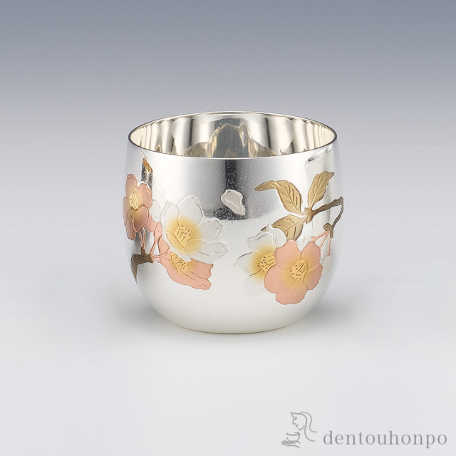 送料無料】 純銀 ぐい み 桜 75g / 高級 コレクション 美術品 工芸品