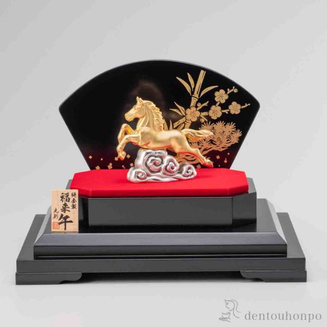 送料無料】 純金製 福来 「午」 K24 15g 小 ガラスケース付き / お正月