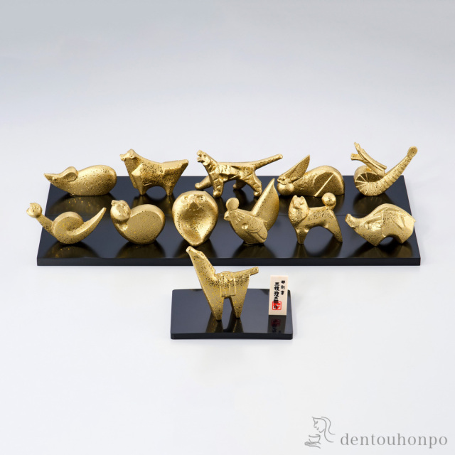 mamizo様 お取置き商品 送料無料】 三枝惣太郎 十二支セット 木製塗板2枚・プラスチック台1