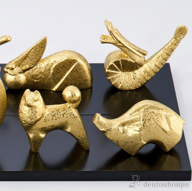 送料無料】 三枝惣太郎 十二支セット 木製塗板2枚・プラスチック台1