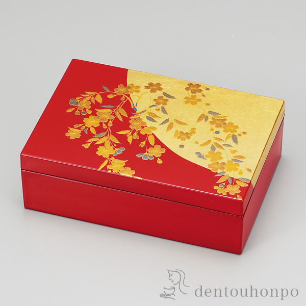 【送料無料】アクセサリーＢＯＸ さくら ≪在庫確認後、1~3営業日で出荷≫ ( 名入れ有料 アクセサリー入れ 収納ボックス ケース お祝い 女性 山中漆器 )