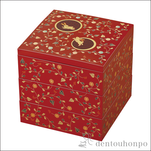 三段重 うさぎ唐草 総朱 5寸／2~3人用≪在庫確認後、1~3営業日で出荷≫ ( おせち 運動会 漆塗り お正月 人気 山中漆器 )