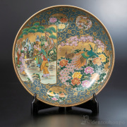九谷焼　春画　艶絵　飾皿　大皿　台座　木箱付き 九谷焼 春画 艶絵 飾皿 大皿 台座 木箱付き 九谷焼 春画 艶絵 飾