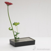 【送料無料】水盤 雫影 S　墨黒 剣山付≪在庫確認後、10~14営業日程で出荷≫ ( 母の日 プレゼント 初任給 花器 いけばな 生け花 おしゃれ おすすめ 高岡銅器 )