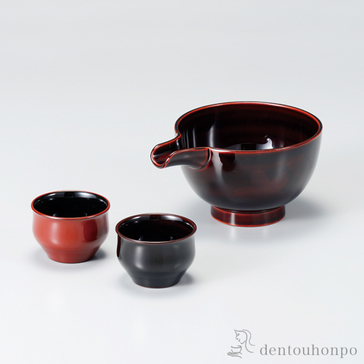 【送料無料】酒器セット さくら白檀≪在庫確認後、7営業日程で出荷≫ ( 酒器 日本酒 冷酒 プレゼント 人気 越前漆器 )